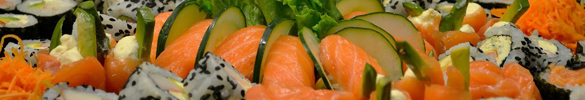Eating Japanese Live/Raw Food Seafood at Fuji Japanese Seafood and Steakhouse restaurant in Grand Forks, ND.